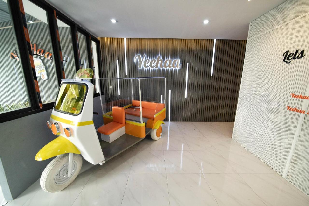 Yeehaa Bangsue Aparthotel Bangkok Kültér fotó