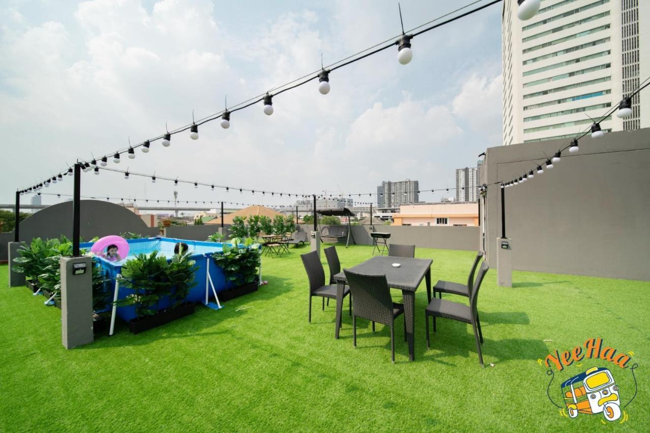 Yeehaa Bangsue Aparthotel Bangkok Kültér fotó