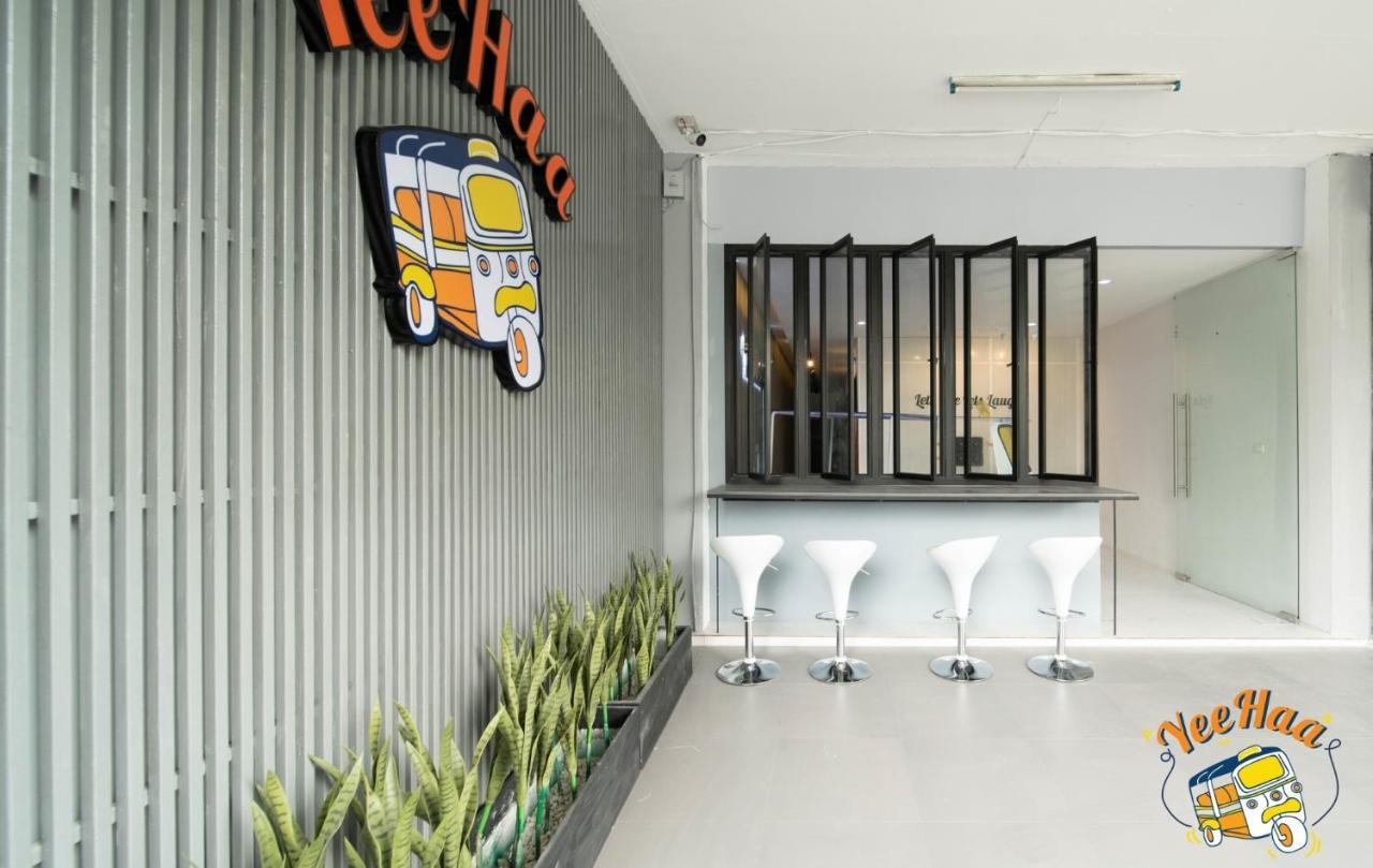 Yeehaa Bangsue Aparthotel Bangkok Kültér fotó
